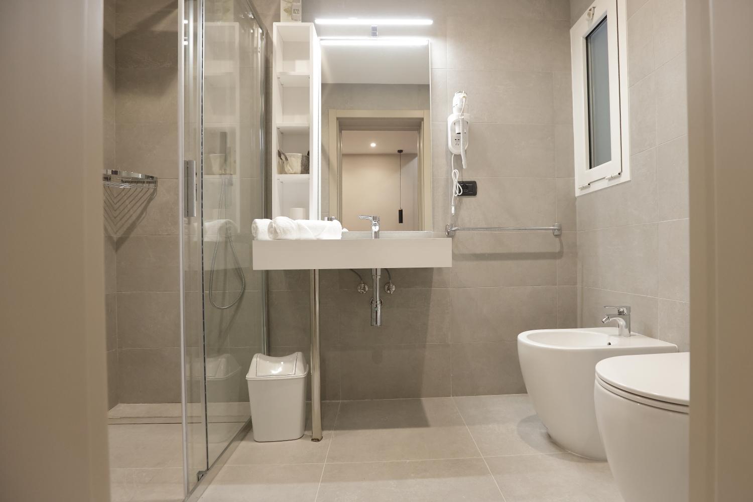 Marina B&B Adults Only Sestri Levante Rum bild